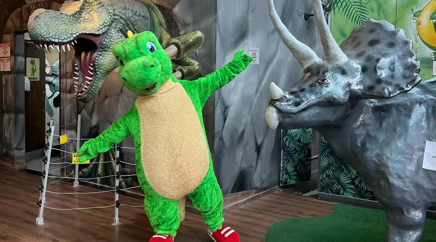 Dinolandia o mundo dos dinossauros