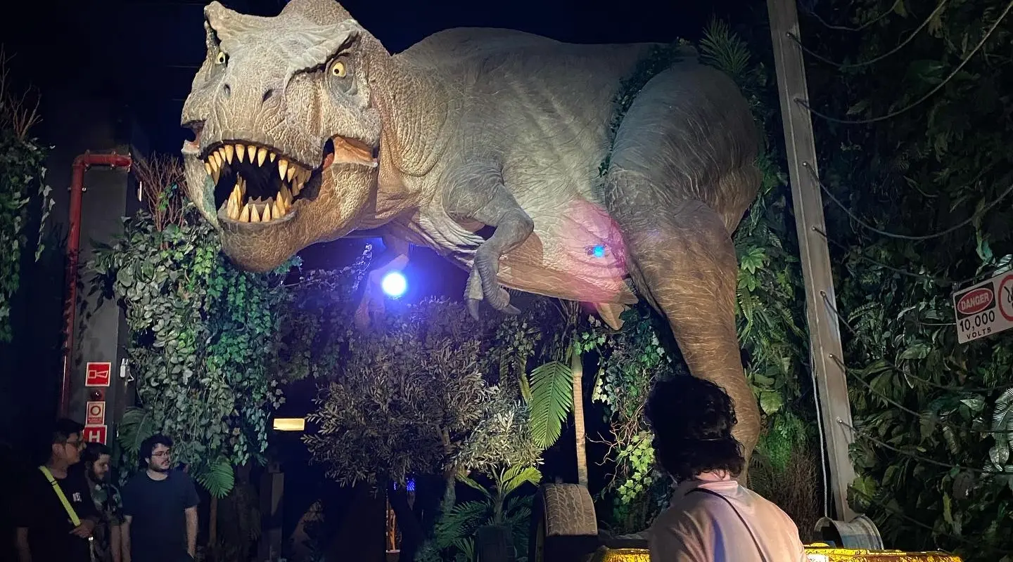 jurassic park burger restaurant